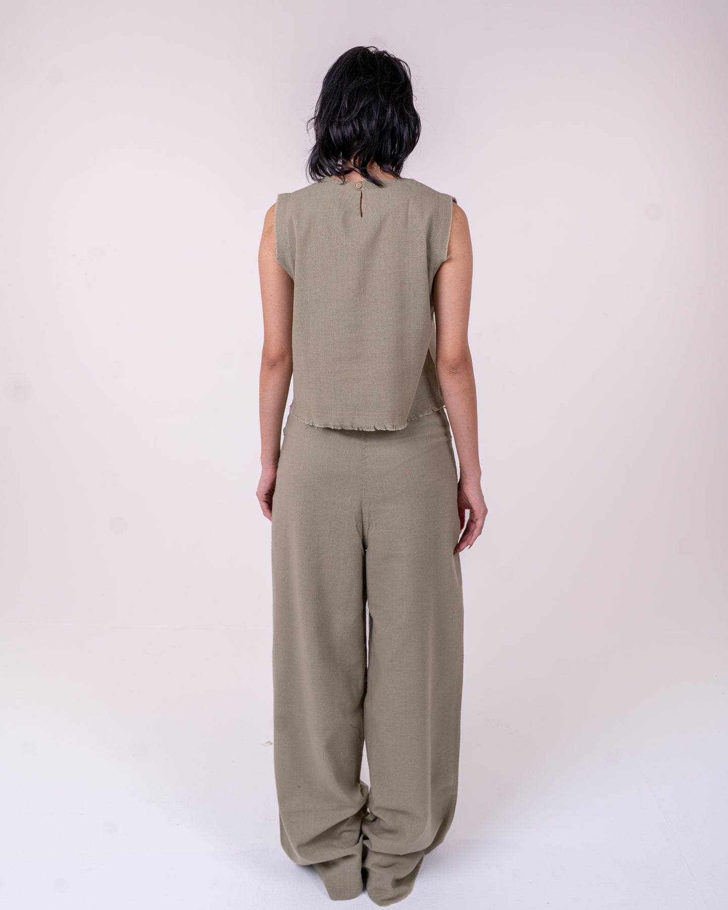 Unfinished Linen Set