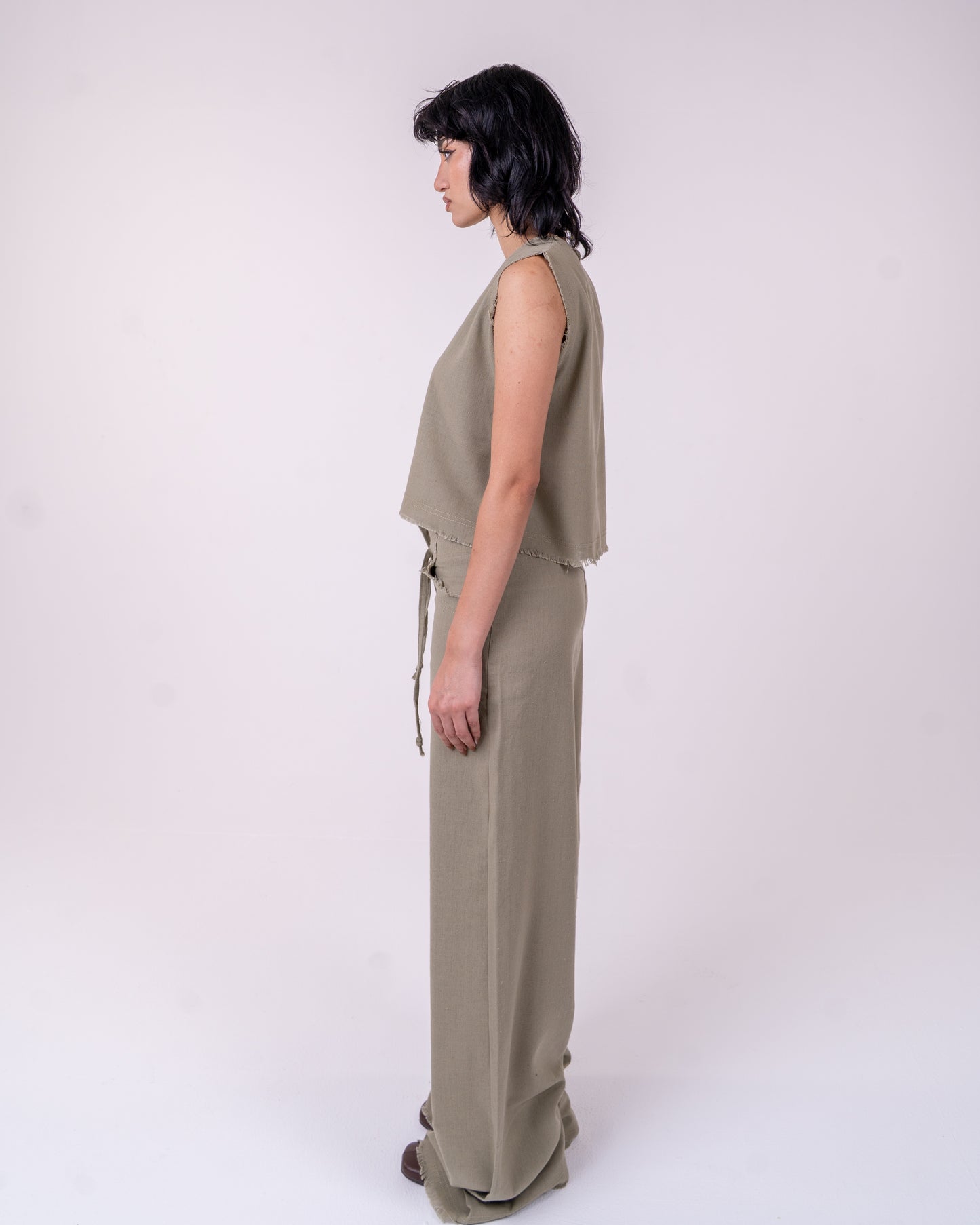 Unfinished Linen Set