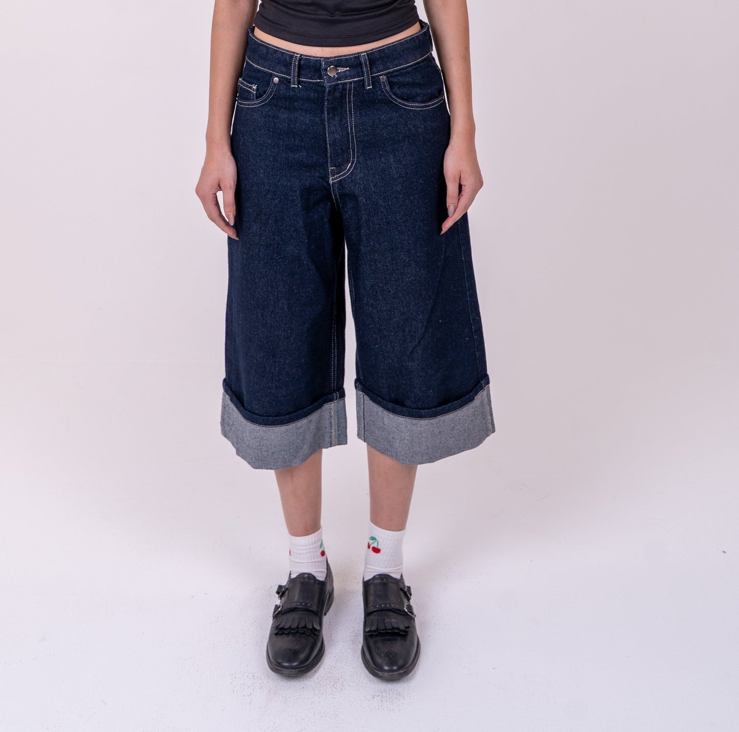 Folded Navy Blue Denim Jort