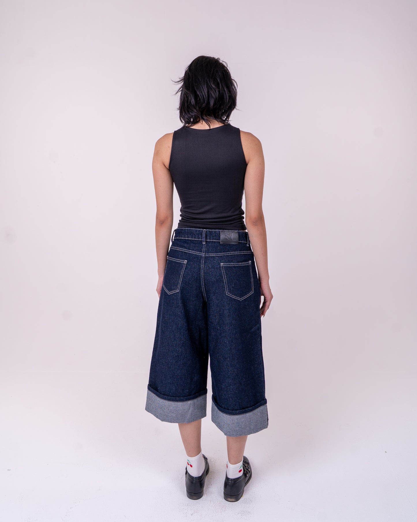 Folded Navy Blue Denim Jort