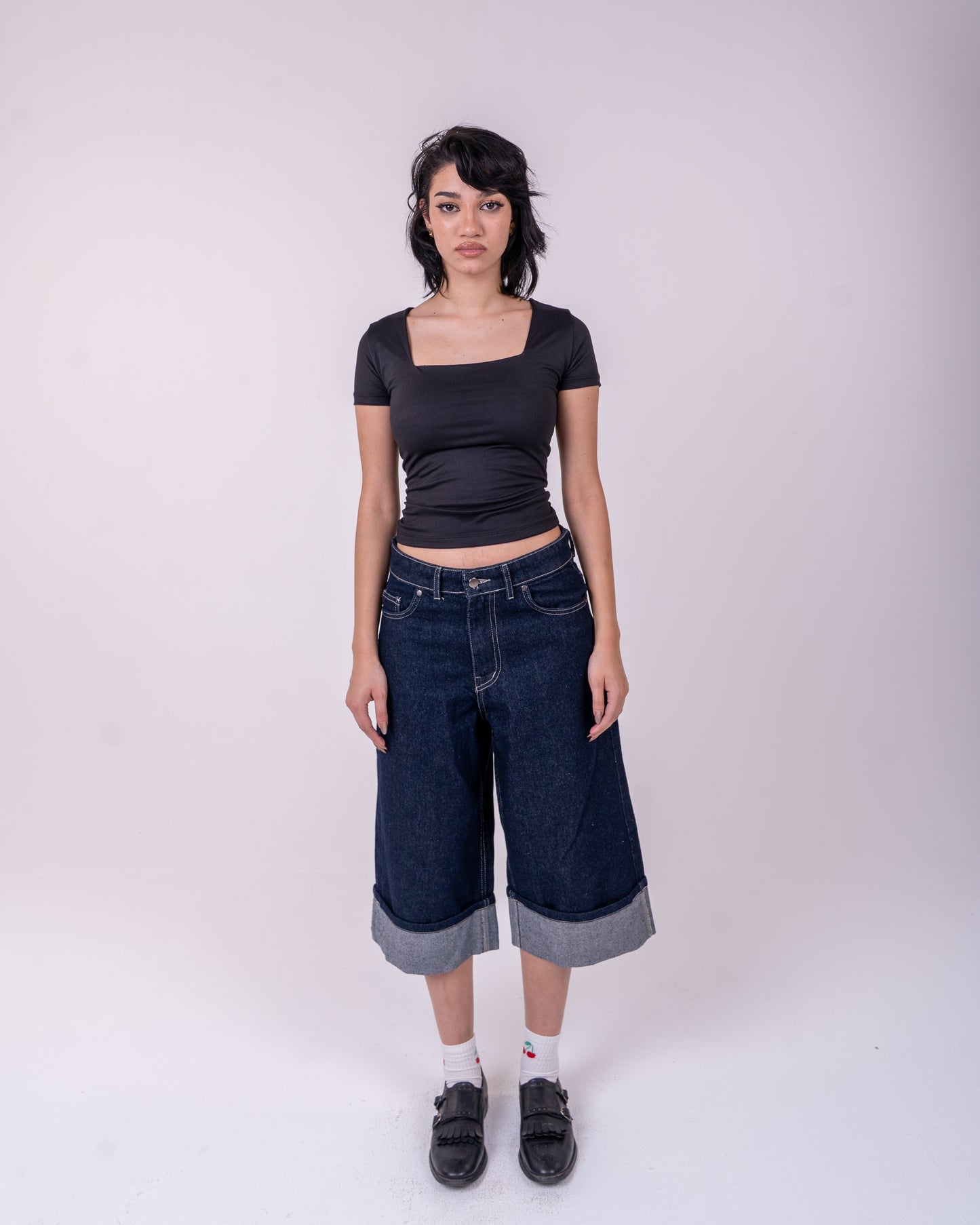 Folded Navy Blue Denim Jort