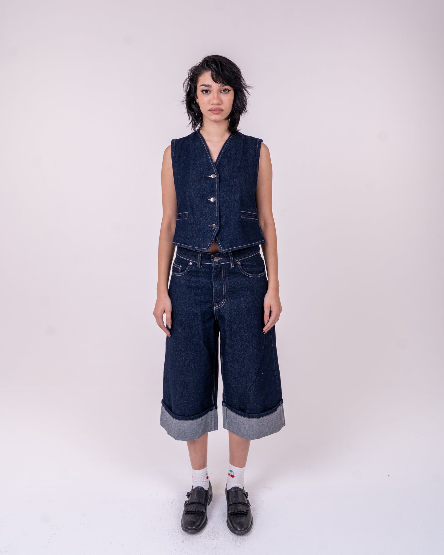 Folded Navy Blue Denim Jort
