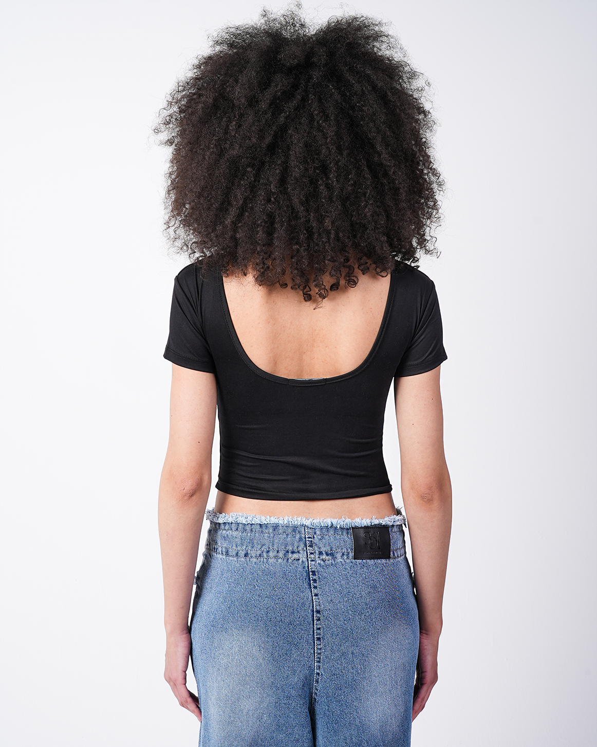 Round Short-Sleeve Top