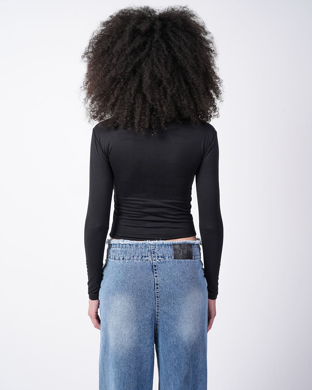 Round Long-Sleeve Top