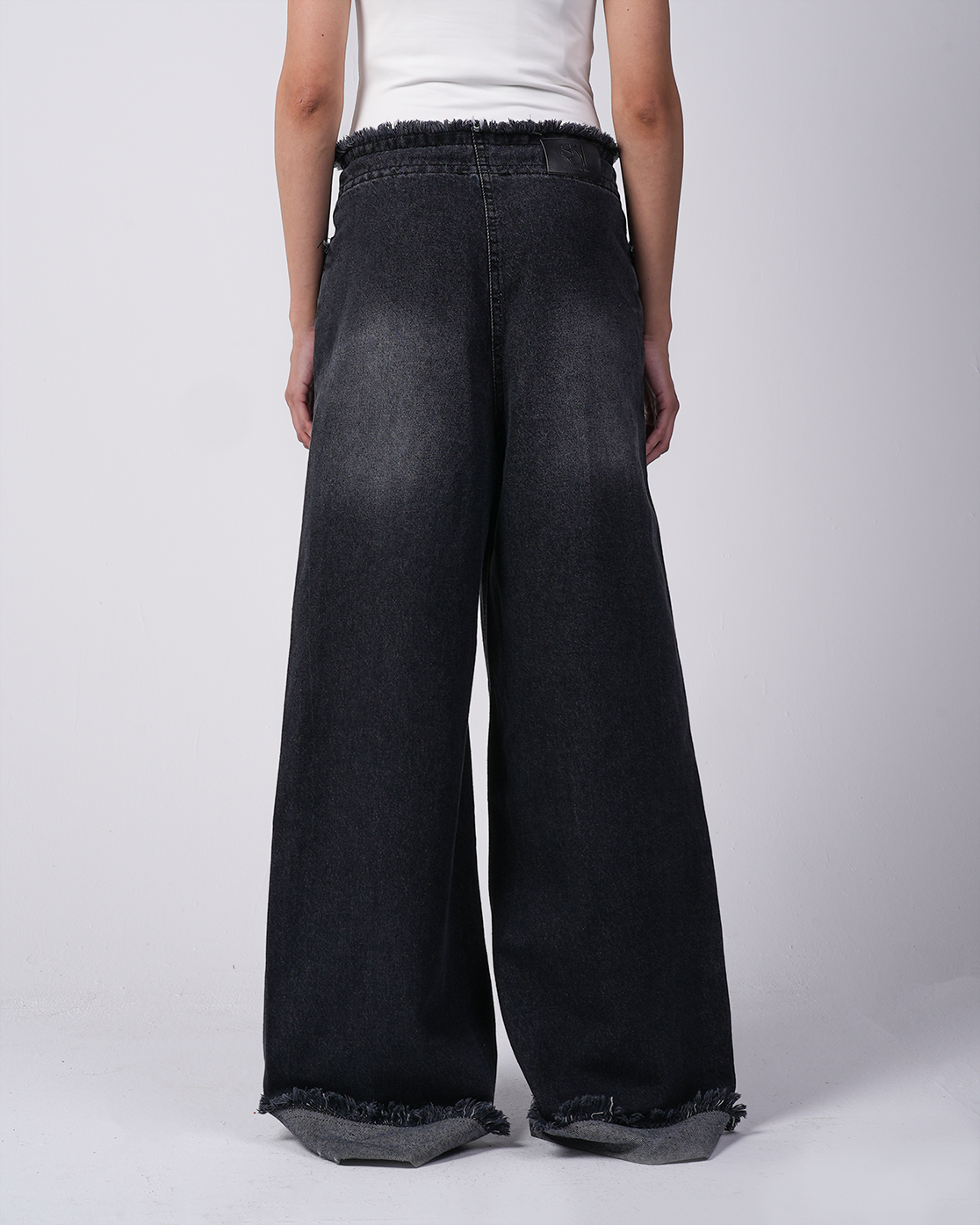 Black Wide-Leg Unfinished Denim Pants