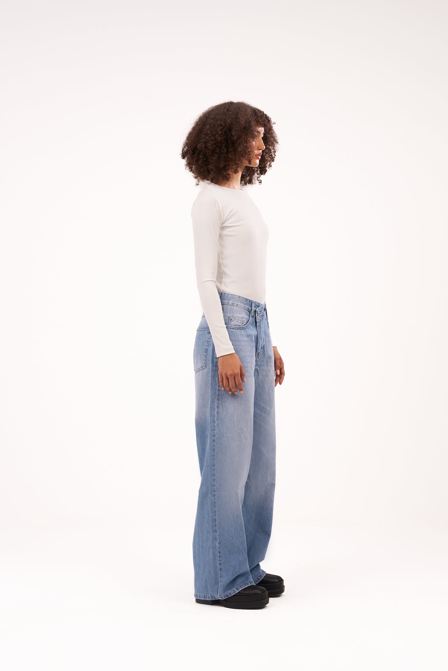 Crossed-Waist Sky Blue Denim Pants
